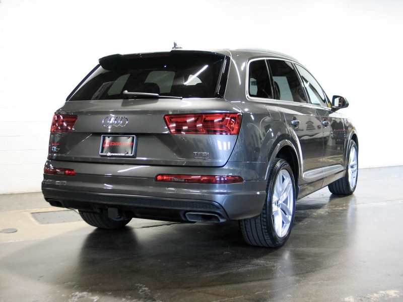 Q7